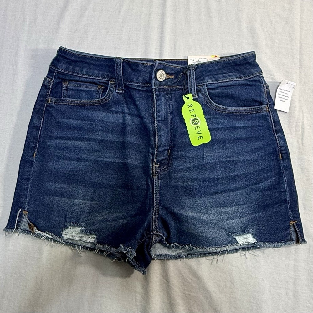 SO Women's Super High Rise Curvy Shortie Shorts Repreve Blue Size 11/30W NWT